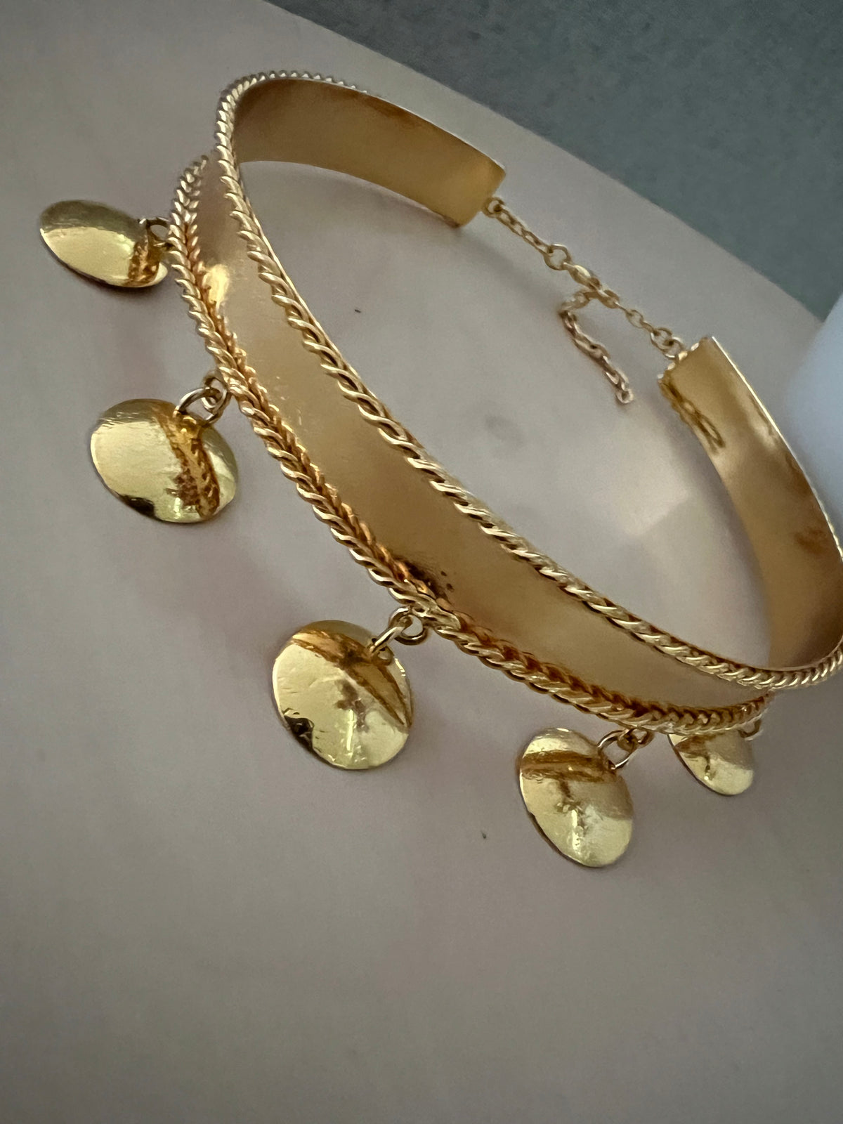 Coral & Oro Choker